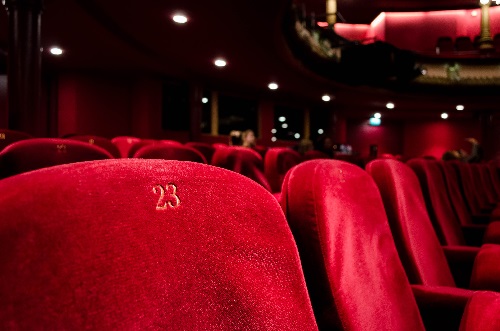 clandestino._adult_cabaret_en_gran_teatro_bankia_príncipe_pío