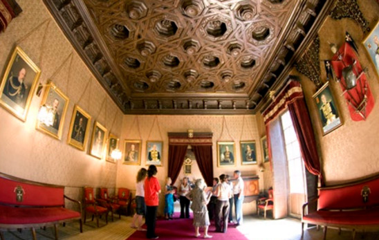 palacio_de_la_real_maestranza_de_caballería