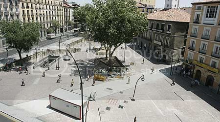 nos_vamos_de_vermut_a_la_terraza_del__mercado_del_"brooklyn"_madrileño.